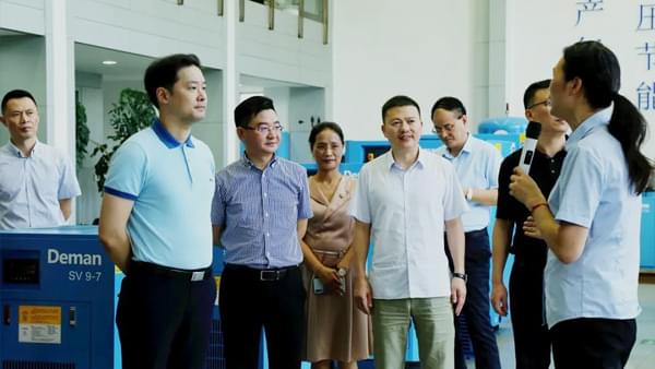 91抖音下载入口试点应用5G+AR眼镜技术，赋能高智慧运维，吸引市长一行前来专题调研