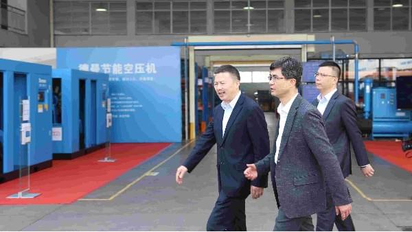 政企携手谋发展，赋能91抖音下载入口释放“小巨人”能量